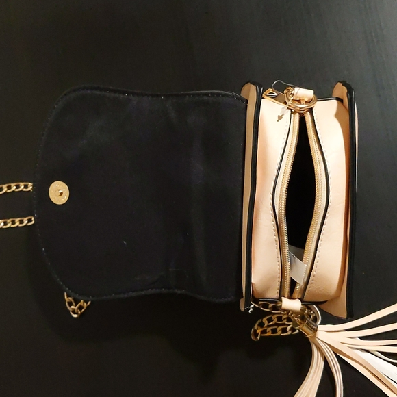 Light pink purse - Picture 2 of 4